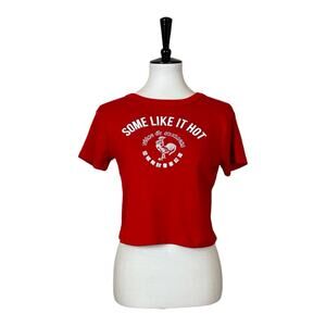 Sriracha Graphic Tee Cropped Short Sleeves Some Like It Hot Red Women’s Size XS